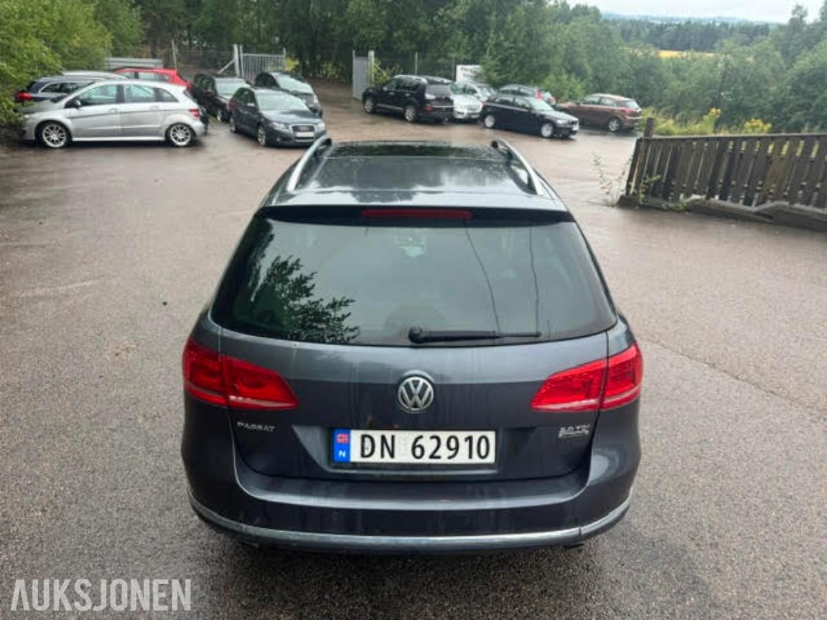 2011 Volkswagen Passat Highline 2.0 TDI 170hk 4MOTION Automat, Soltak
